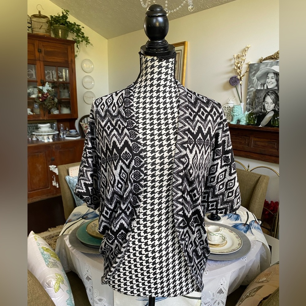 Vintage MASCARA Open Front Cardigan-Shrug” Size M